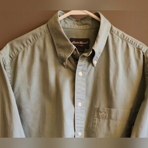 Eddie Bauer Men's Shirt Long Sleeve Button-down Olive Green Dress Or Casual Sz M